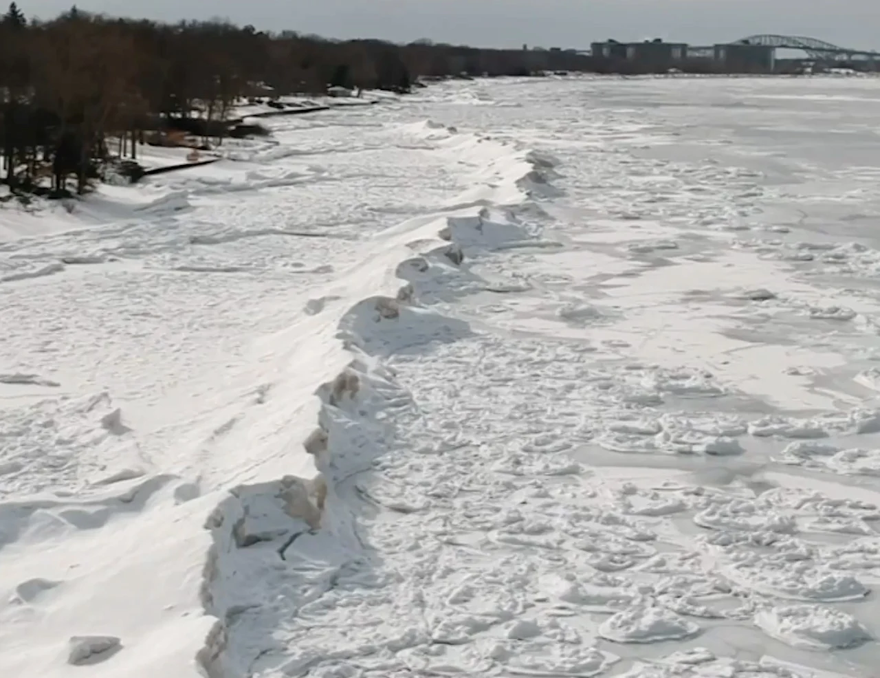 Ice shelves along Great Lakes pose threat from hidden 'volcanoes'