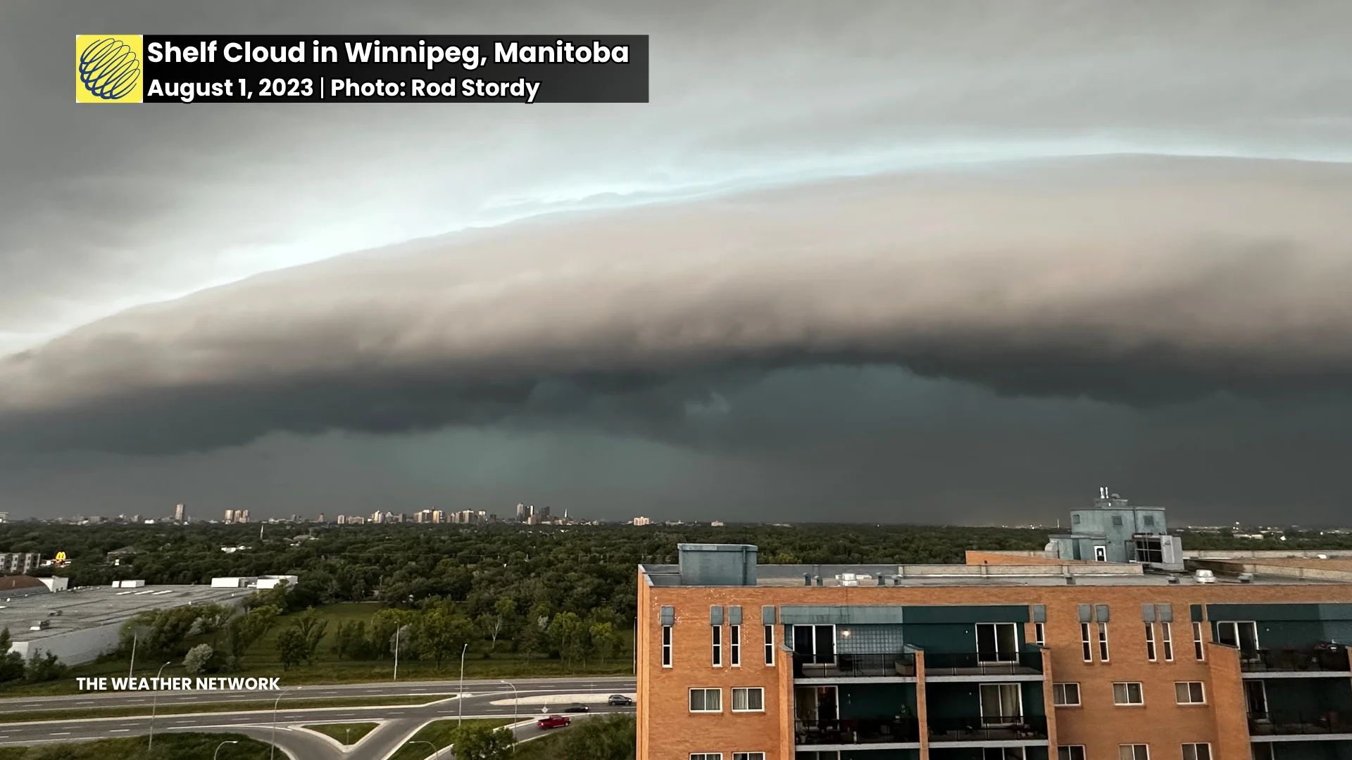 (UGC Ron Stordy) Winnipeg Shelf Cloud August 2023