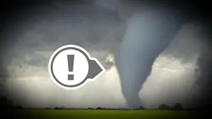 Une tornade touche terre en Ontario. Détails ici.