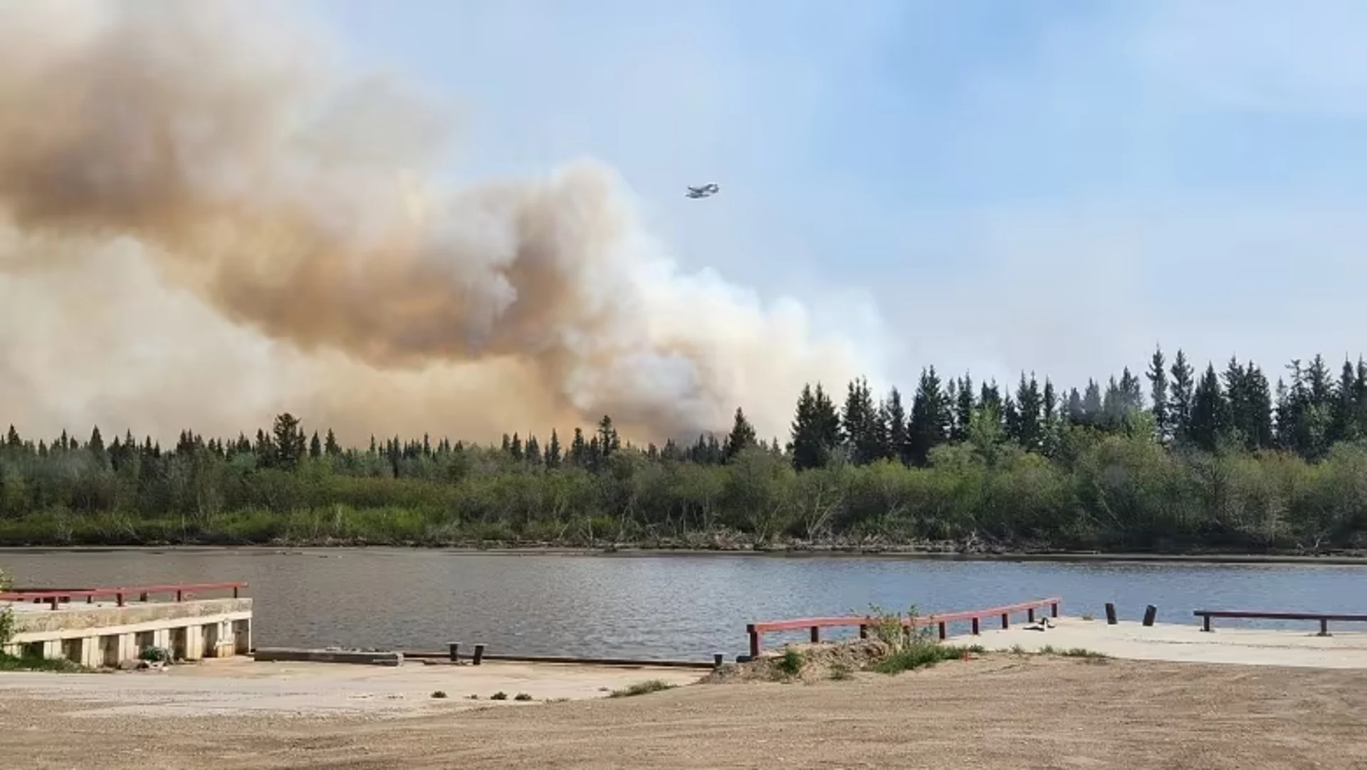 hay-river-fire-2023