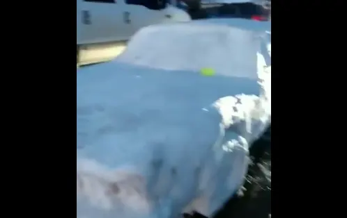 Une auto de neige se fait « intercepter » par la police
