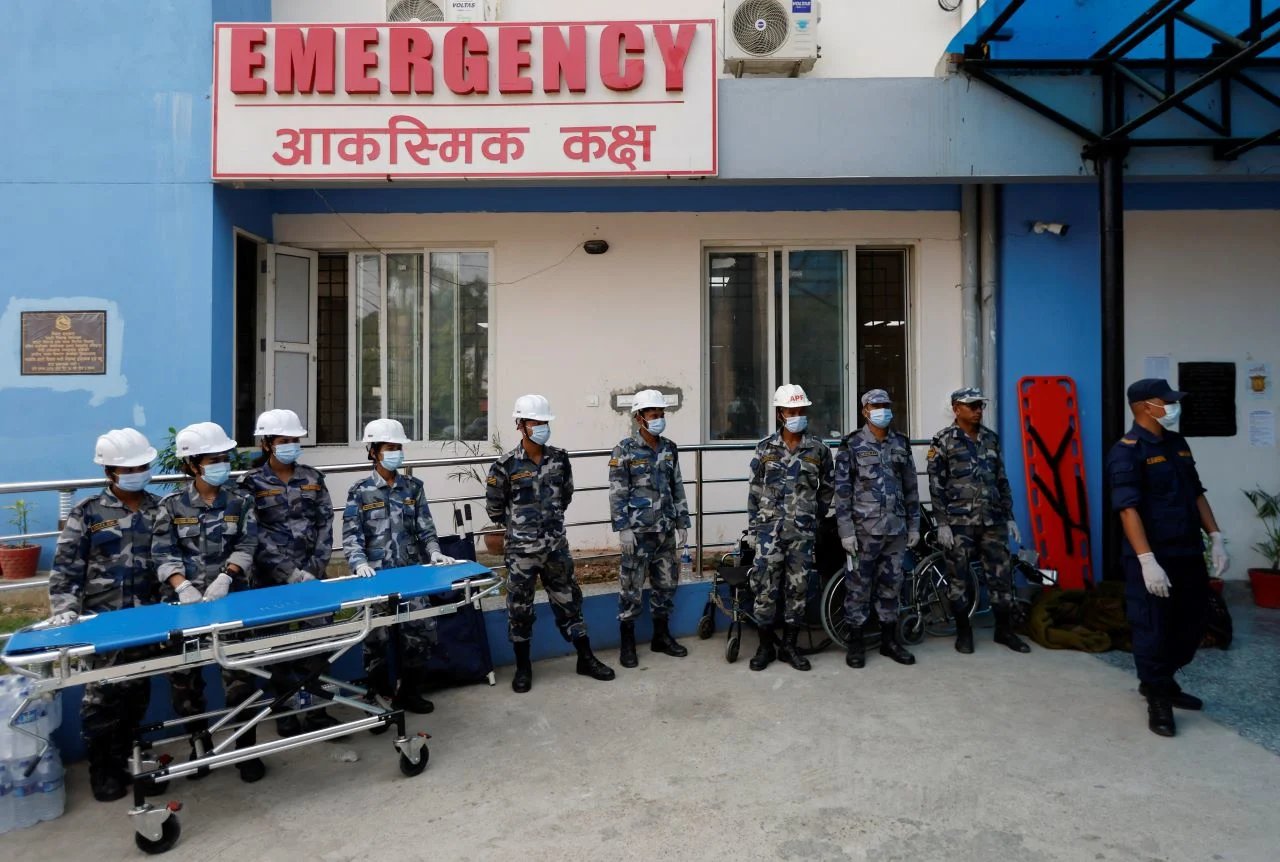 2023-11-04T084220Z 1 LYNXMPEJA302F RTROPTP 4 NEPAL-QUAKE/REUTERS/Navesh Chitrakar