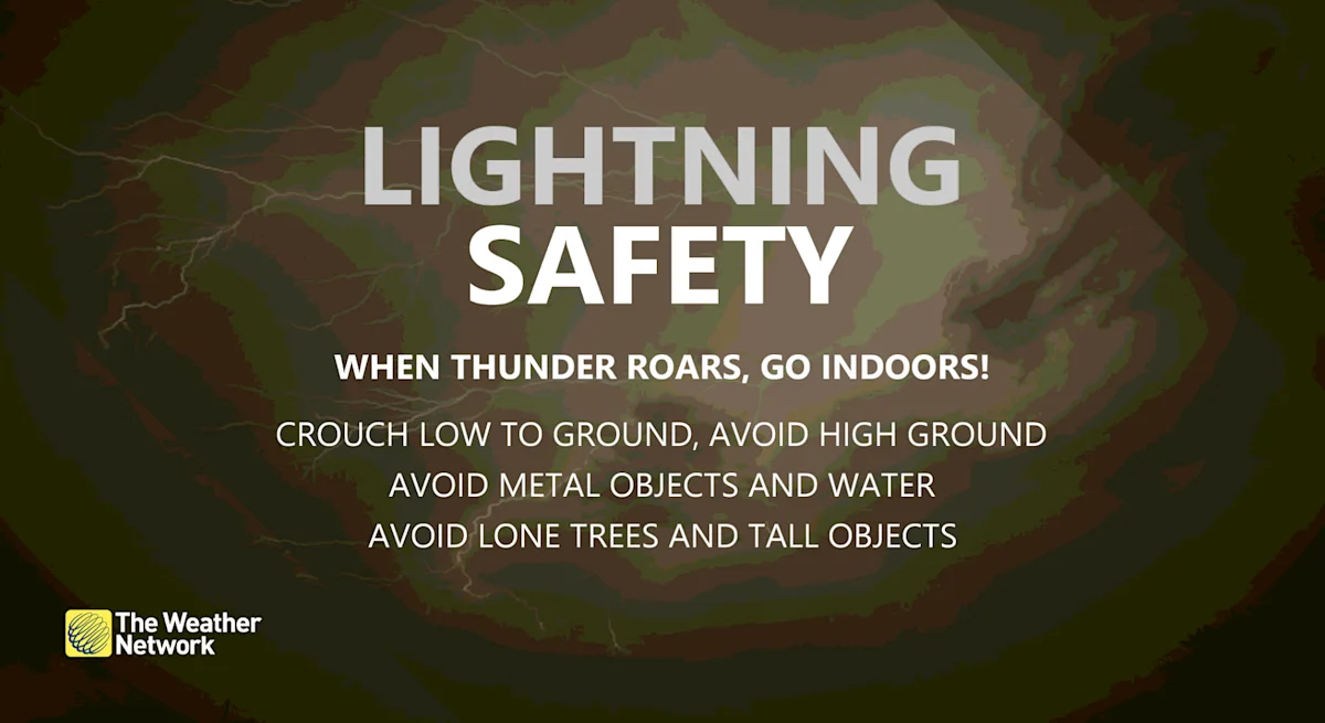Is it safe to shower during a thunderstorm? - The Weather Network