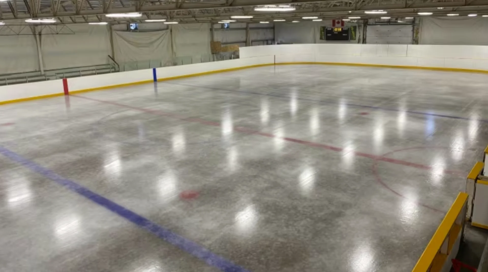 Sask. town struggles to solidify natural ice rink in warm winter season