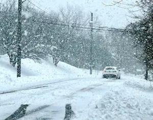 Winter weather returns to southern Ontario with widespread snow and a temperature drop