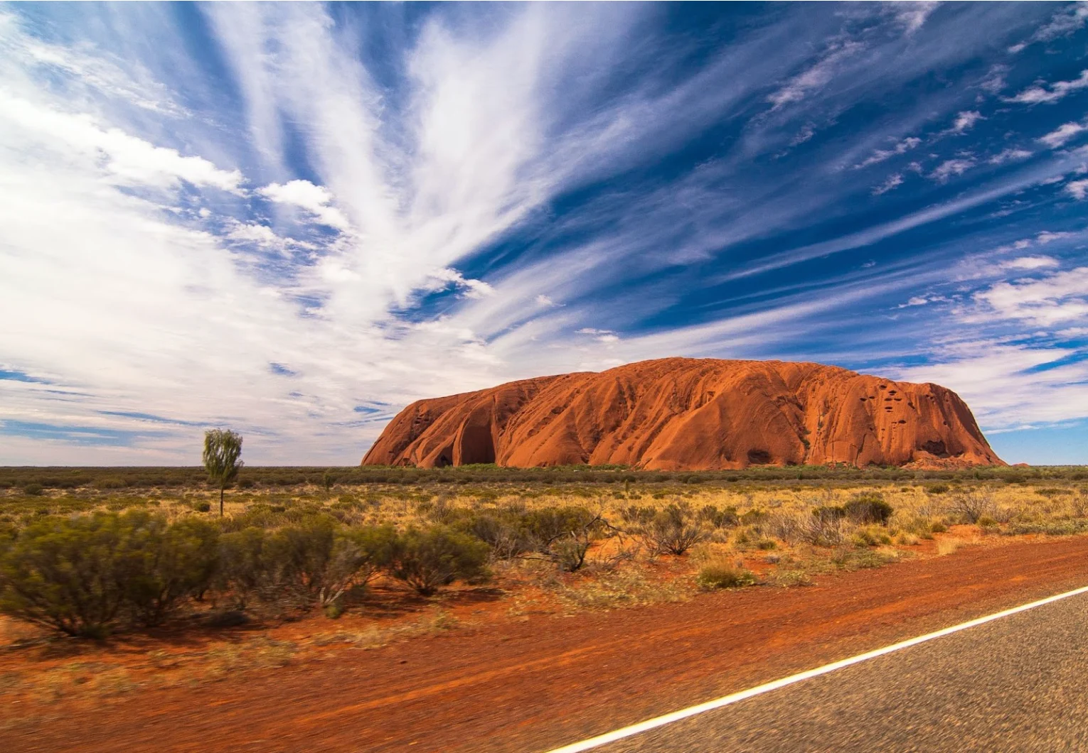 Unsplash/Creative Commons - YULARA (ULURU/AYER’S ROCK)