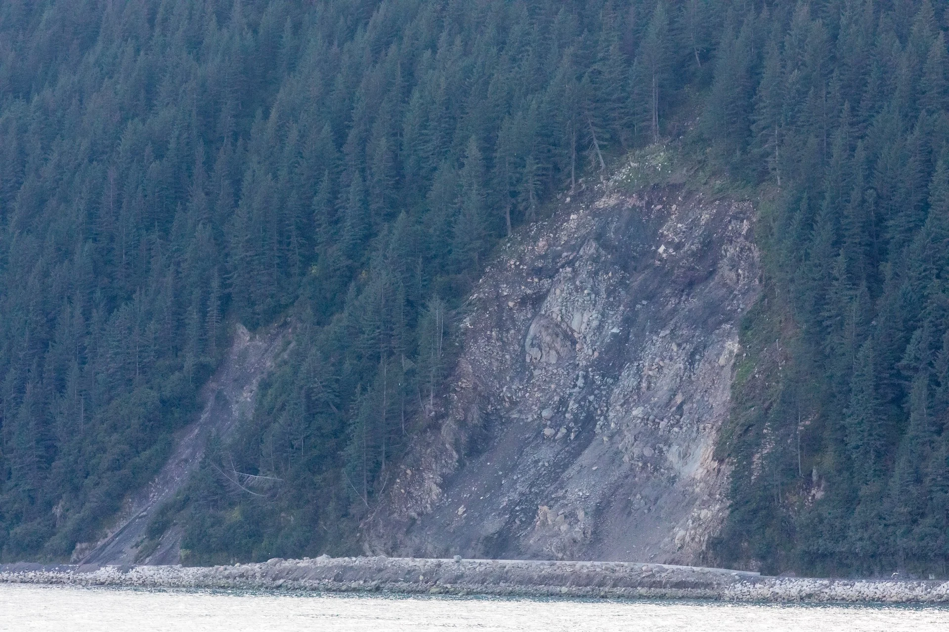 Alaska landslide kills at least 3 people, more believed to be missing