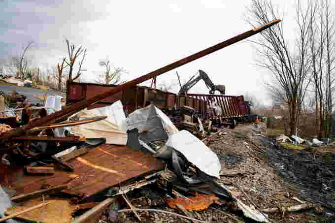 (REUTERS) Kentucky Tornado/Cheney Orr