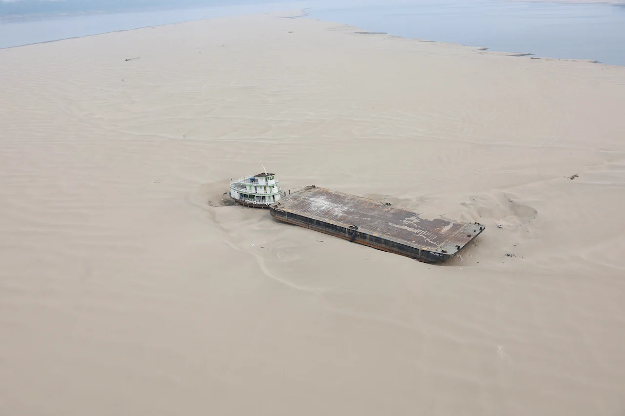 BRAZIL-ENVIRONMENT-AMAZON-DROUGHT/REUTERS/Jorge Silva