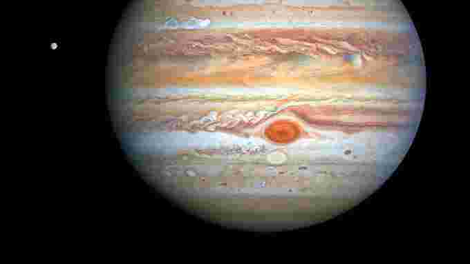 Jupiter-GRS-NASA-ESA-ASimon-MHWong-MKornmesser