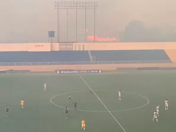 Interruption of a match in Brazil due to fire, 2019. YouTube screenshot