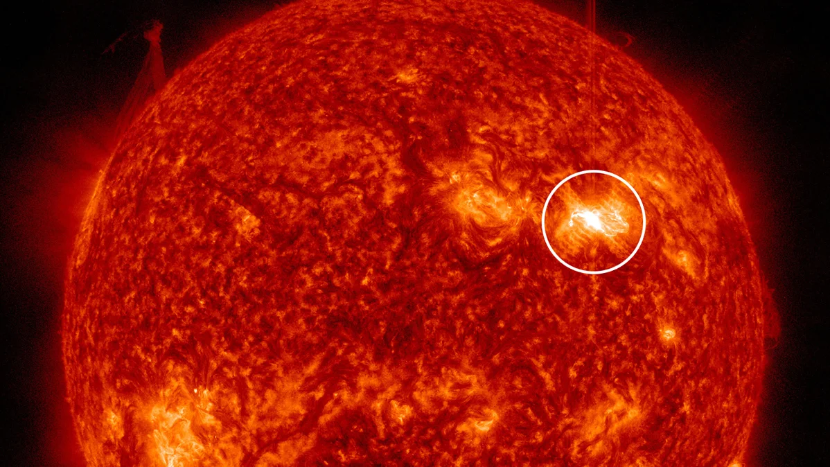 NASA captures the Sun's first X-class flare of 2022