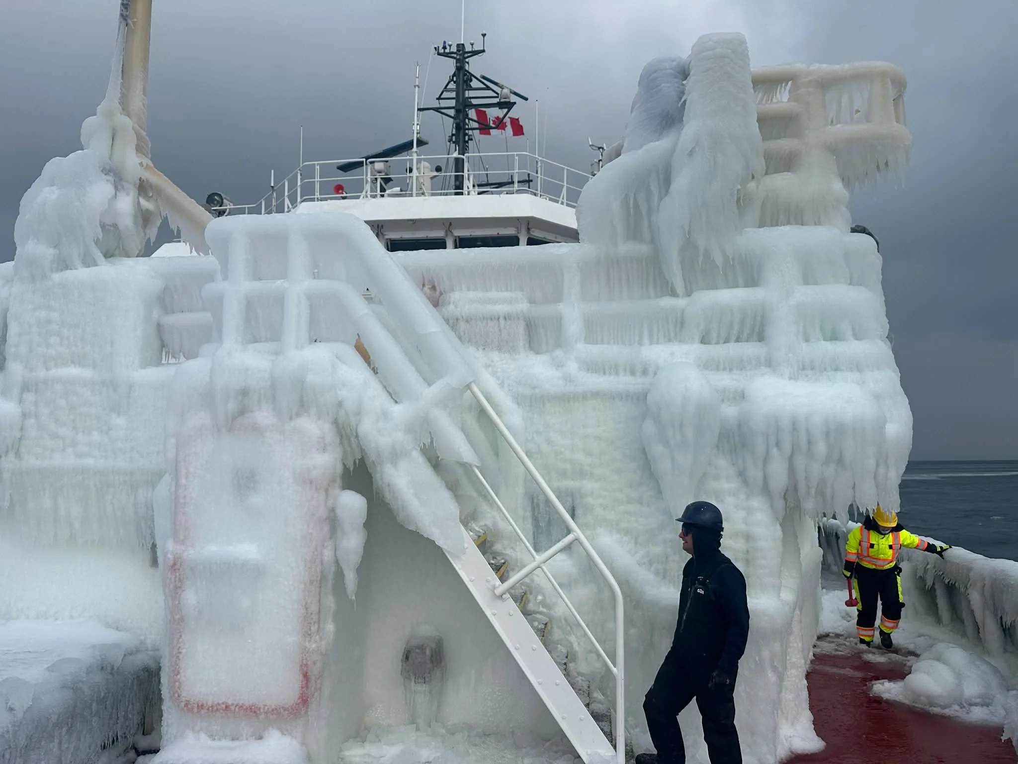Canada coast guard/twitter ice formations