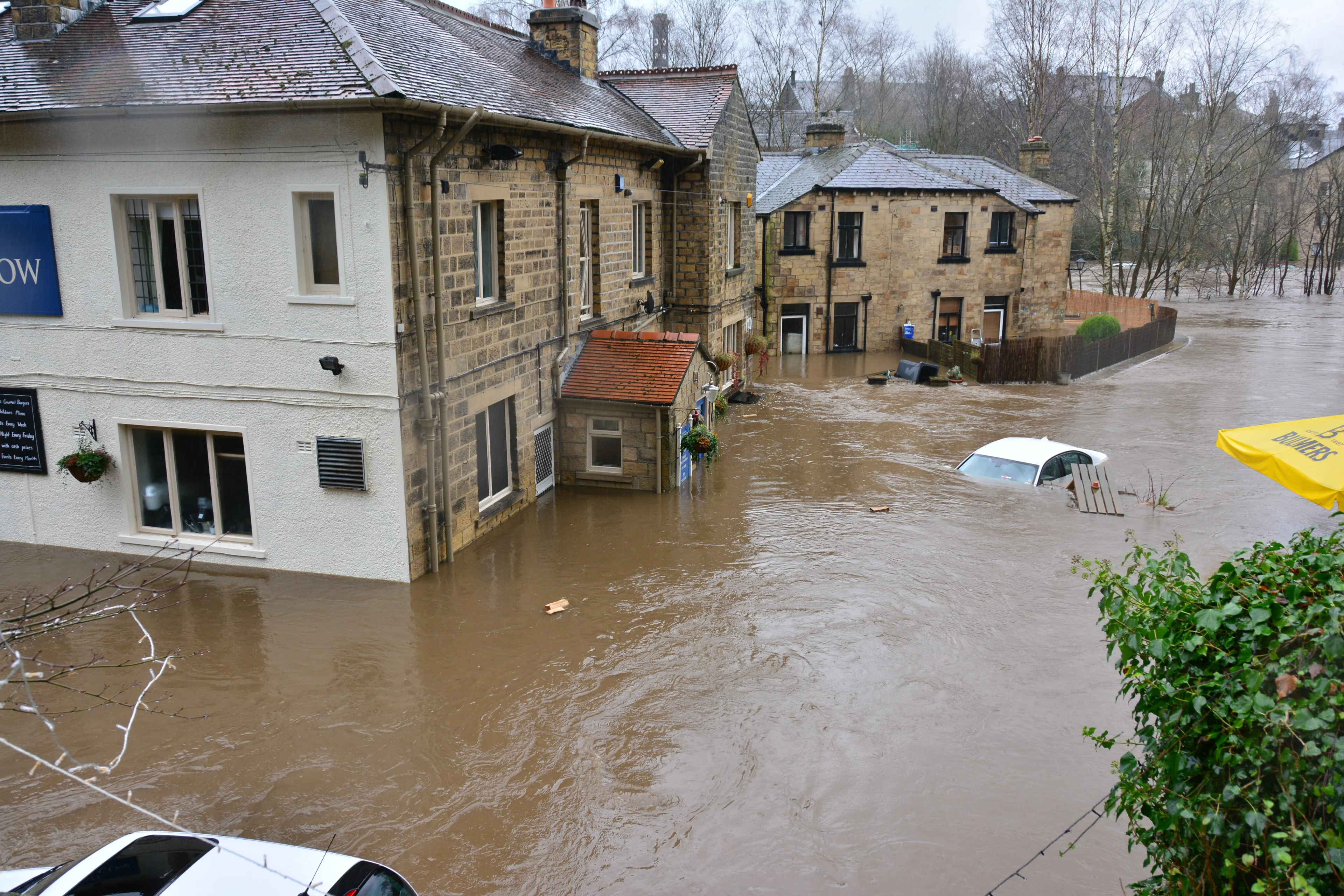Inondations mortelles : voici les 3 régions les plus touchées 