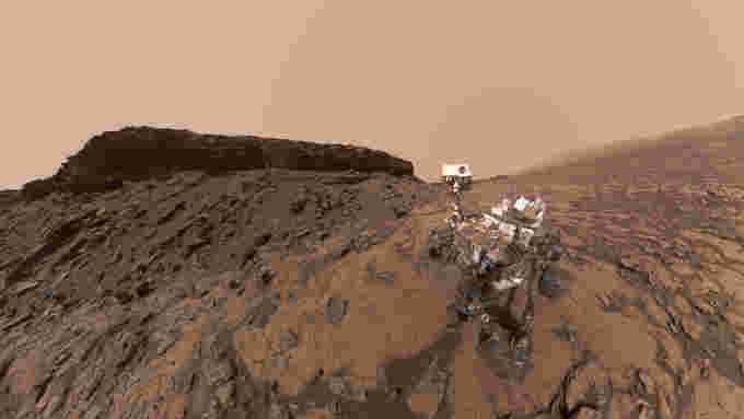 Curiosity-at-Murray-Buttes-Sept2016-PIA20844-NASA-JPL-Caltech-MSSS