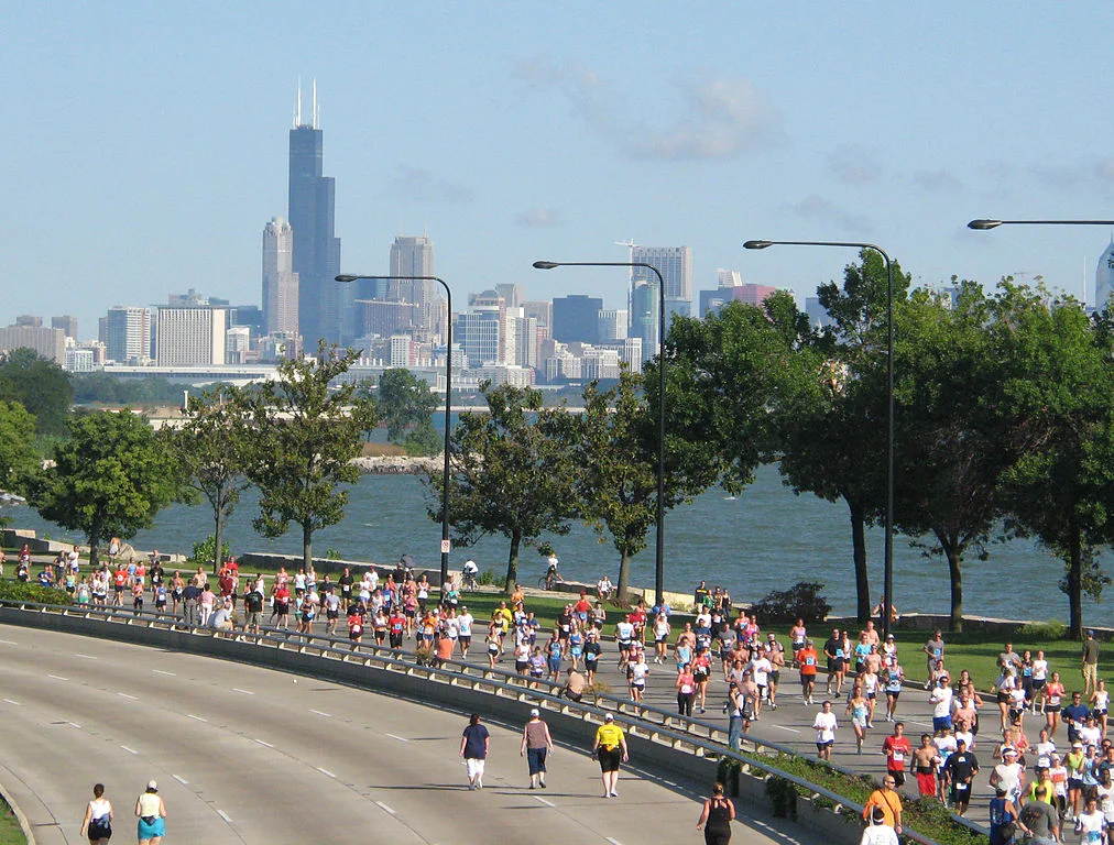 Chicago Marathon Antonio Vernon Wikimedia Commons