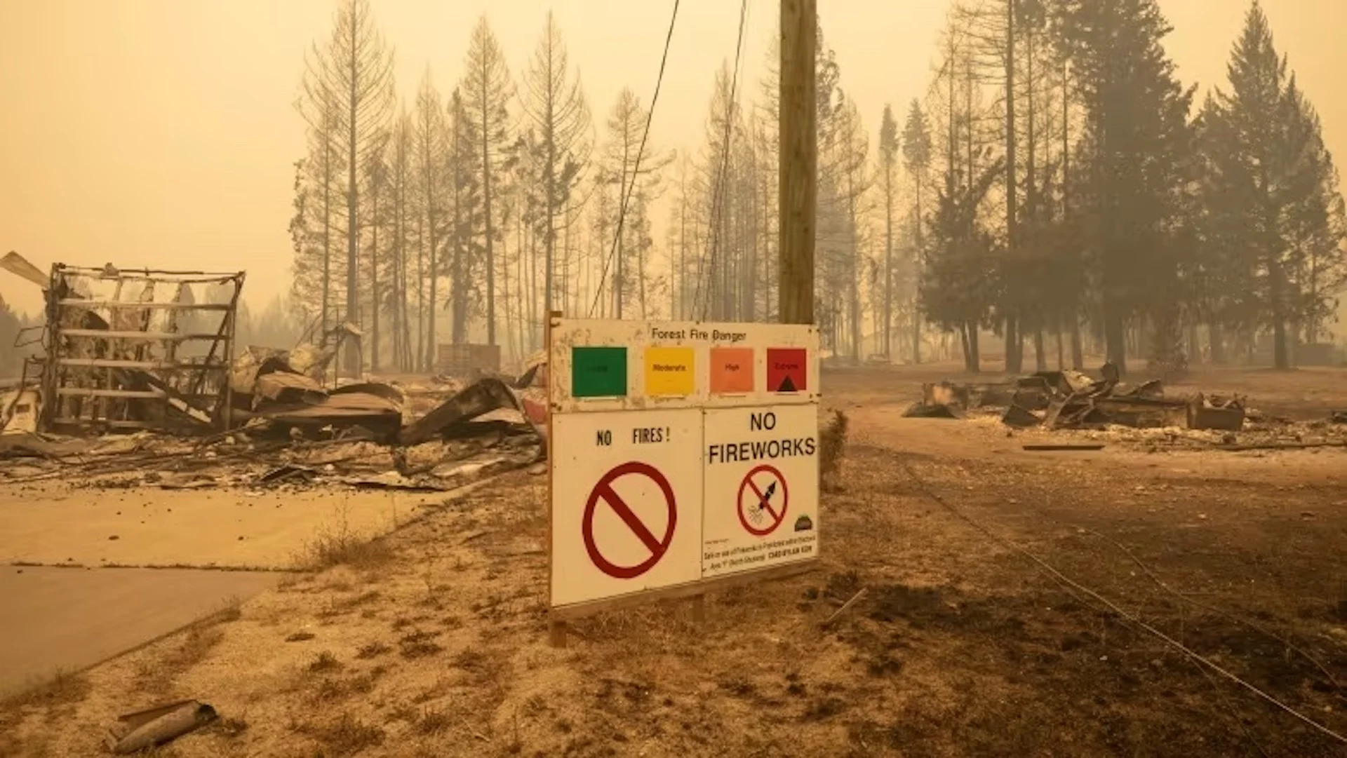 Wildfire fight continues in B.C., with thousands out of their homes