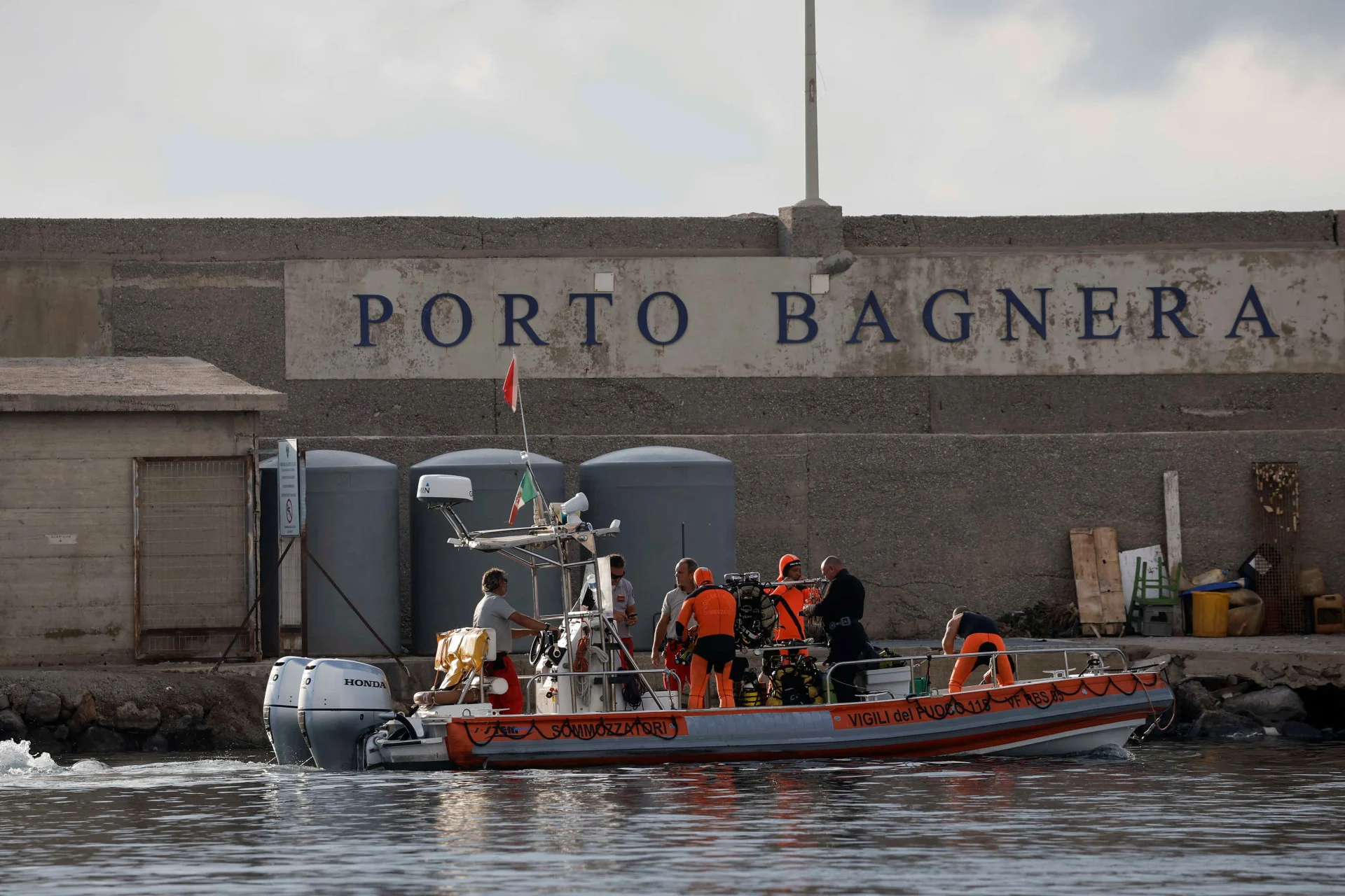 REUTERS: Rescue personnel work at the scene where a luxury yacht sank, off the coast of Porticello, near the Sicilian city of Palermo, Italy, August 22, 2024. REUTERS/Louiza Vradi