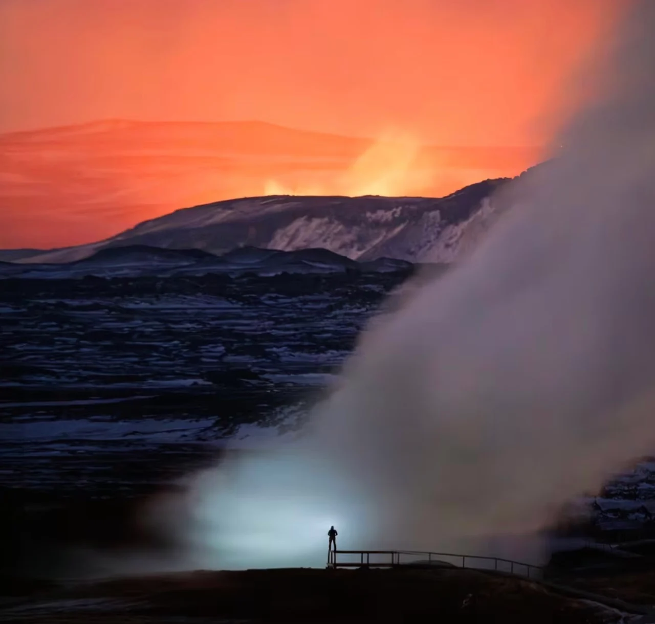 Iceland volcano/Paul Zizka via CBC