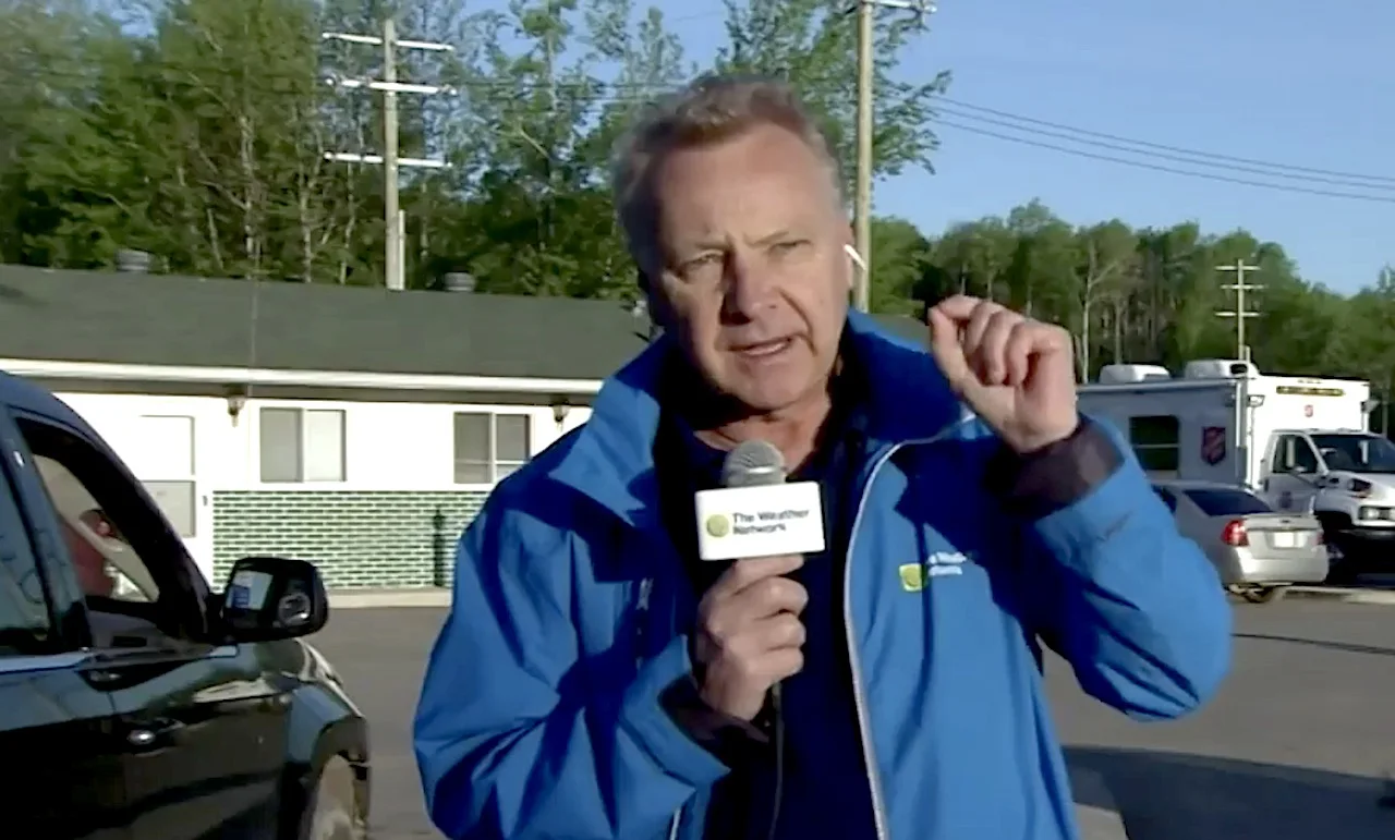 Chris St. Clair live on location/The Weather Network