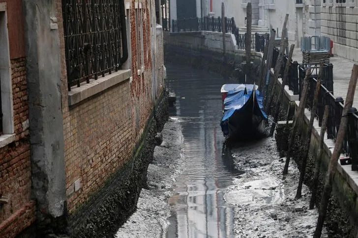 Italy faces new drought alert as Venice canals run dry