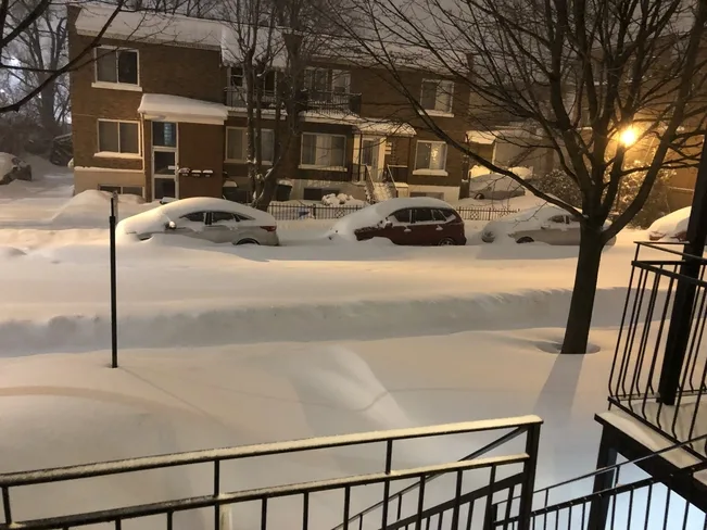 Worst storm of the winter slams Quebec, 30+ cm