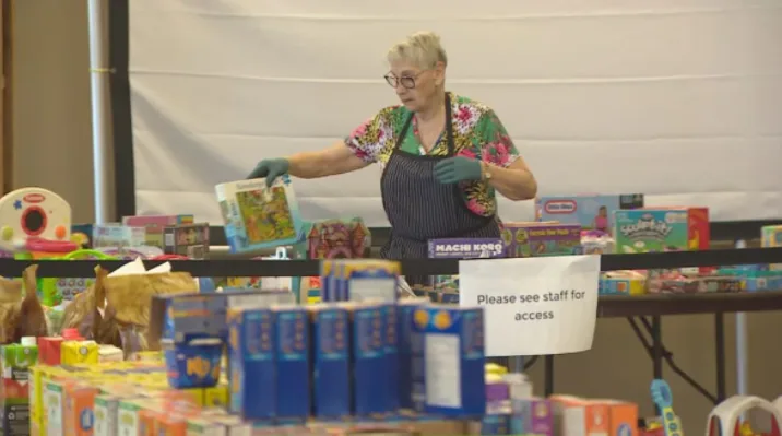 (CBC/Dillon Hodgin) Volunteering in Abbotsford, B.C.