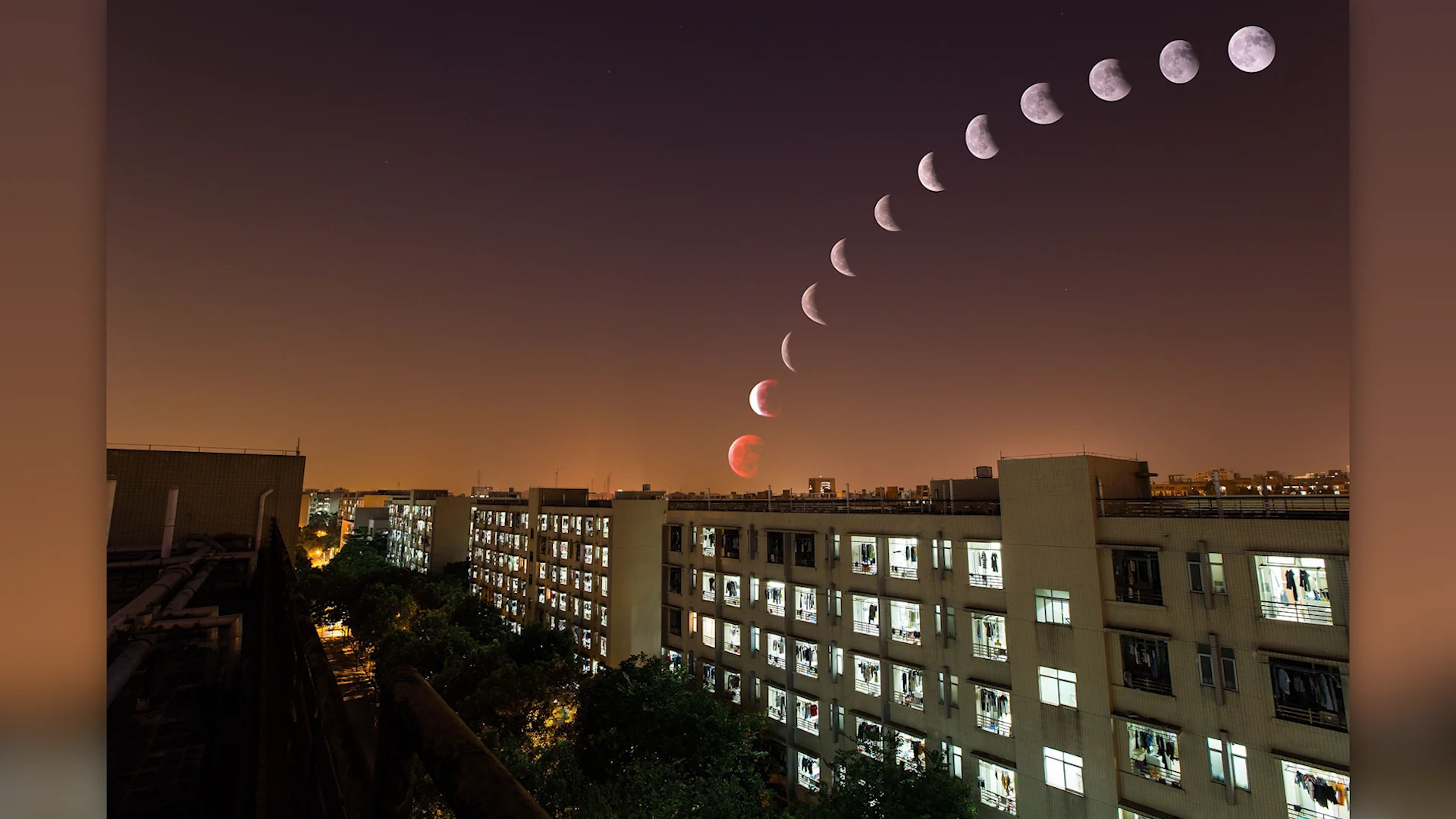 Éclipse lunaire partielle