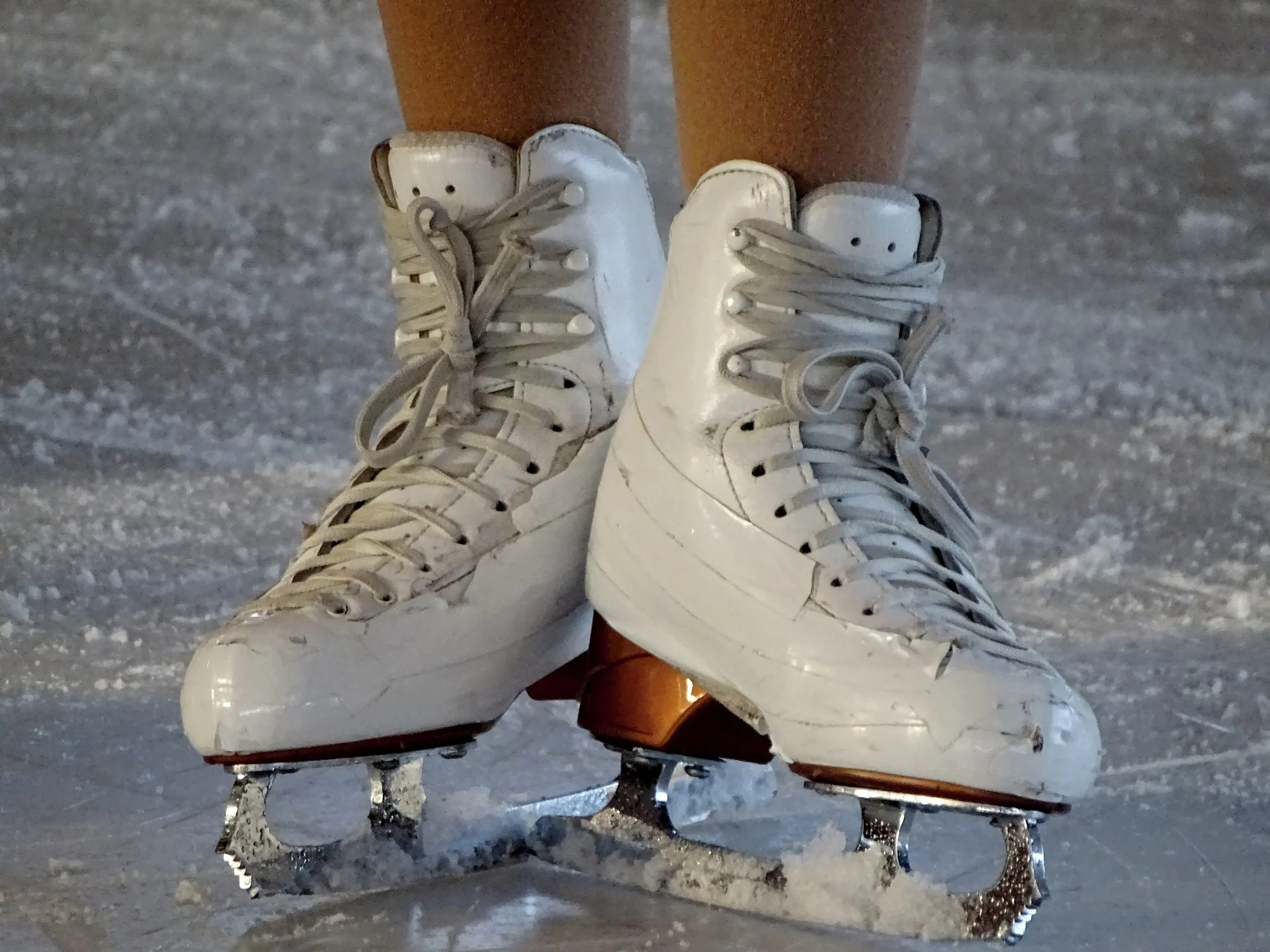 skates-2176562 1920