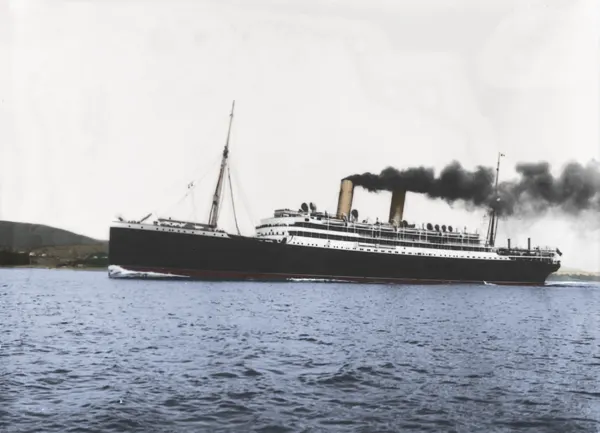 600px-RMS Empress of Ireland Colored Picture