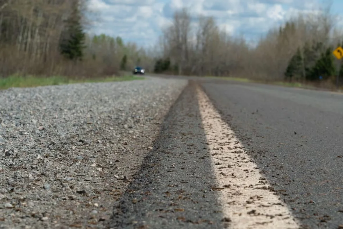 CBC: caterpillars-highway (1) (Jean-François Perron/Radio-Canada)