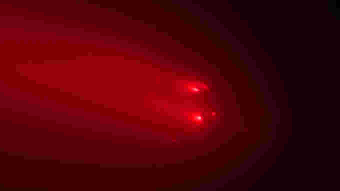 Comet-ATLAS-2019-April-20-2020-NASA-ESA-Hubble-STScI