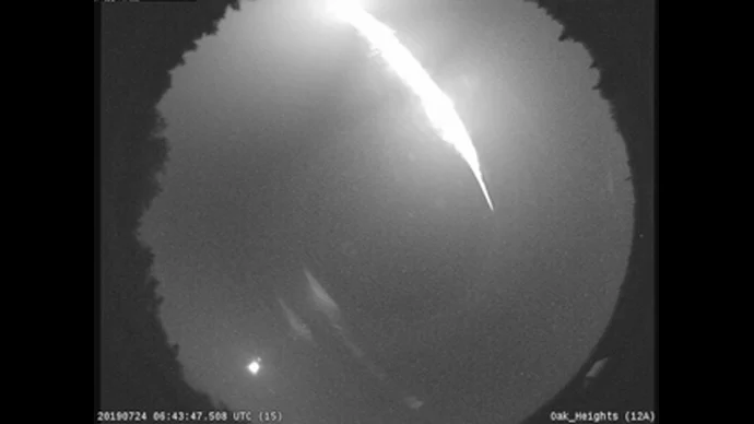 Meteorites may have fallen from bright Ontario fireball