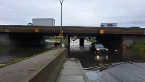 Fermetures de routes et inondations, les restes de Debby sont arrivés au Québec