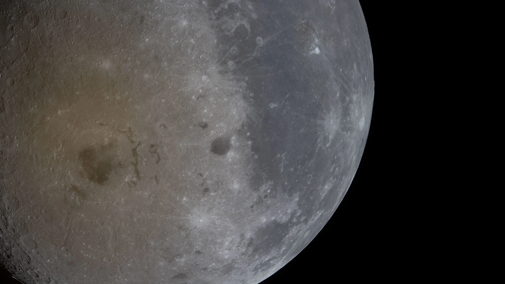 Artemis 2 - Moon Photo Colour Variation Orientale Crater - ART002-E-24592 - NASA