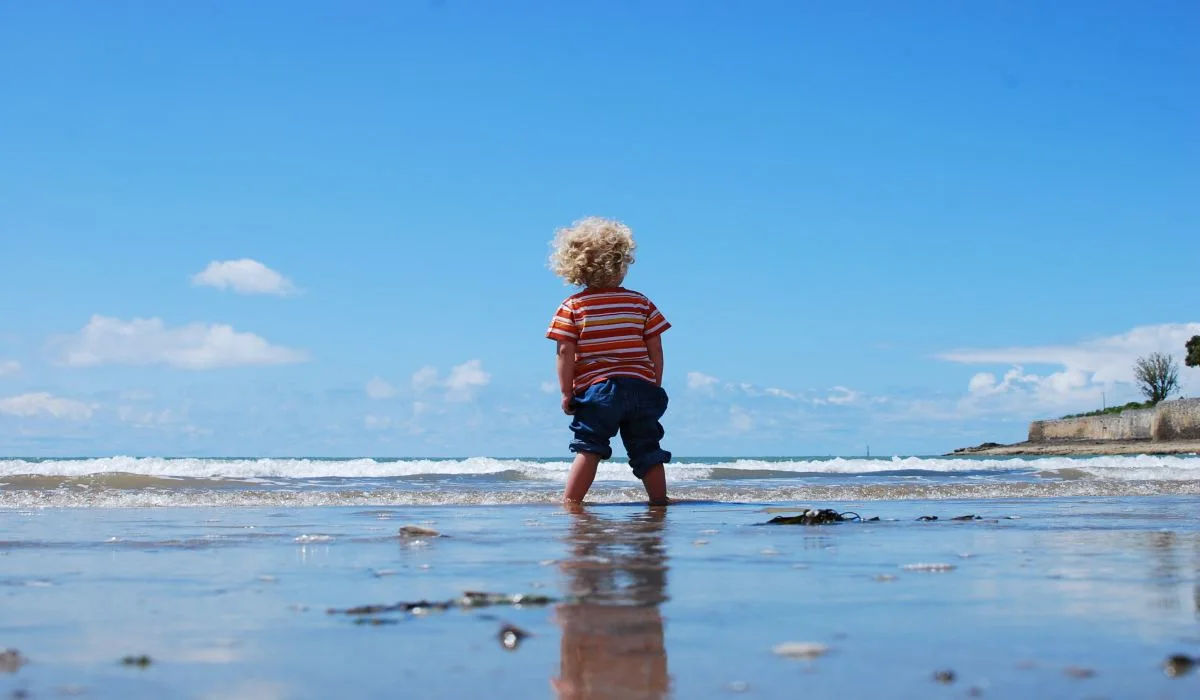 Les enfants, plus durement touchés par les changements climatiques