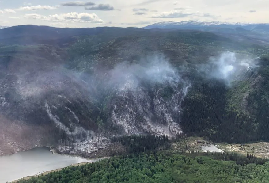 Alkali lake holdover fire 2019 BC wildfire service