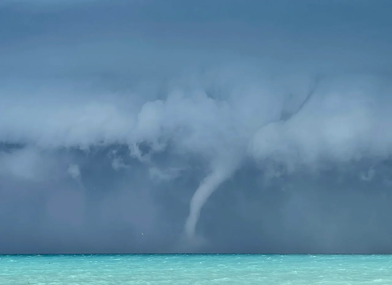 PHOTOS: Wild tornado-warned storms take a toll in southern Ontario