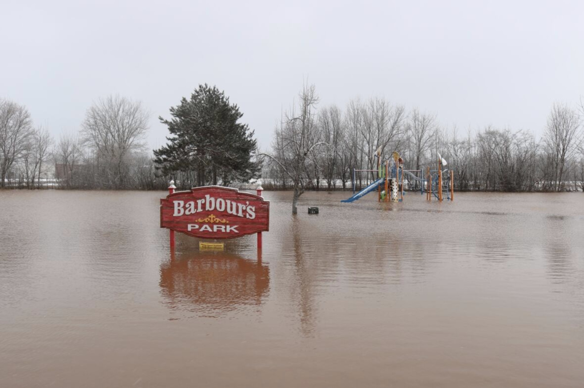 Sussex, N.B., copes with major flooding, evacuations, street closures
