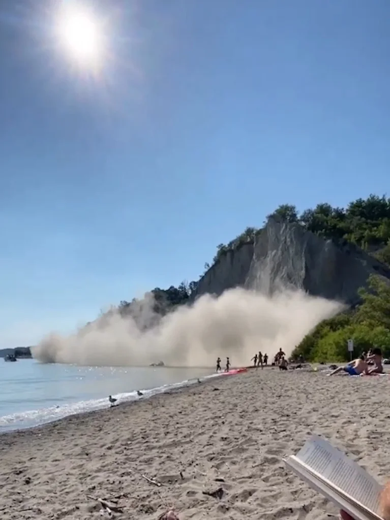 Scarborough Bluffs collapse