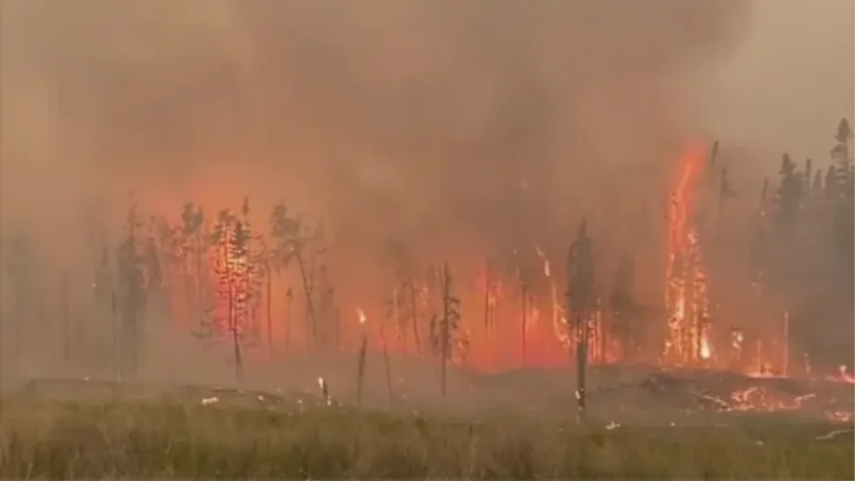 Another Manitoba First Nation evacuated as dozens of wildfires continue to burn