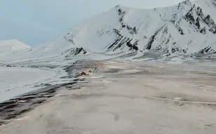 Hearts for Earth: Two women channel solitude in Norway into climate win