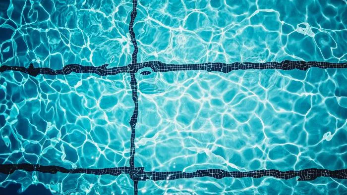 Piscine : de meilleur allié à traître