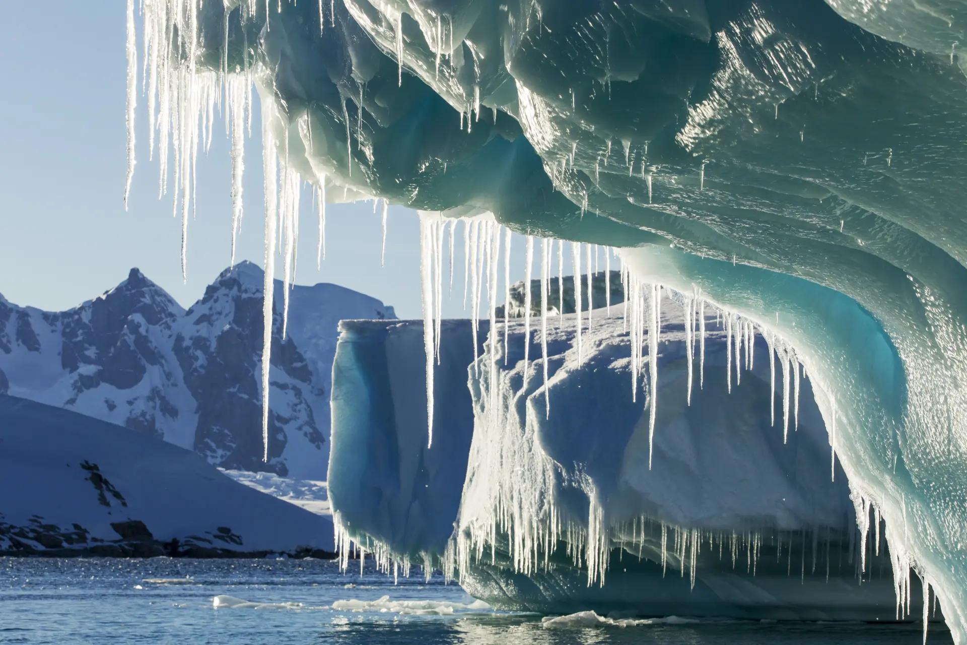 “Hair-raising” study finds glaciers are melting at an accelerating rate