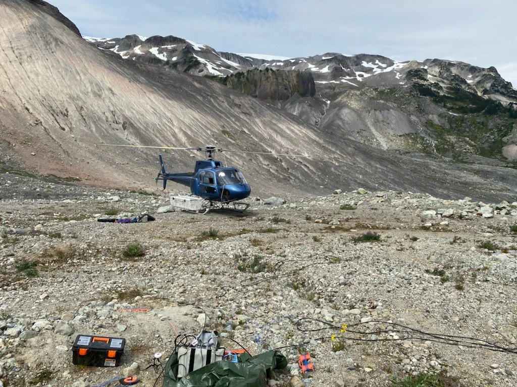 Helicopter at a measurement site. 