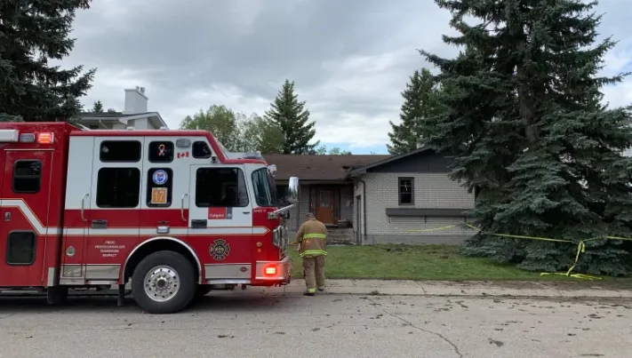 Lightning strikes house and sets it on fire in Calgary