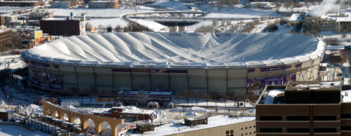 The Metrodome Roof Collapse: The Inside Story of One of the Most Bizarre  Events in NFL History 
