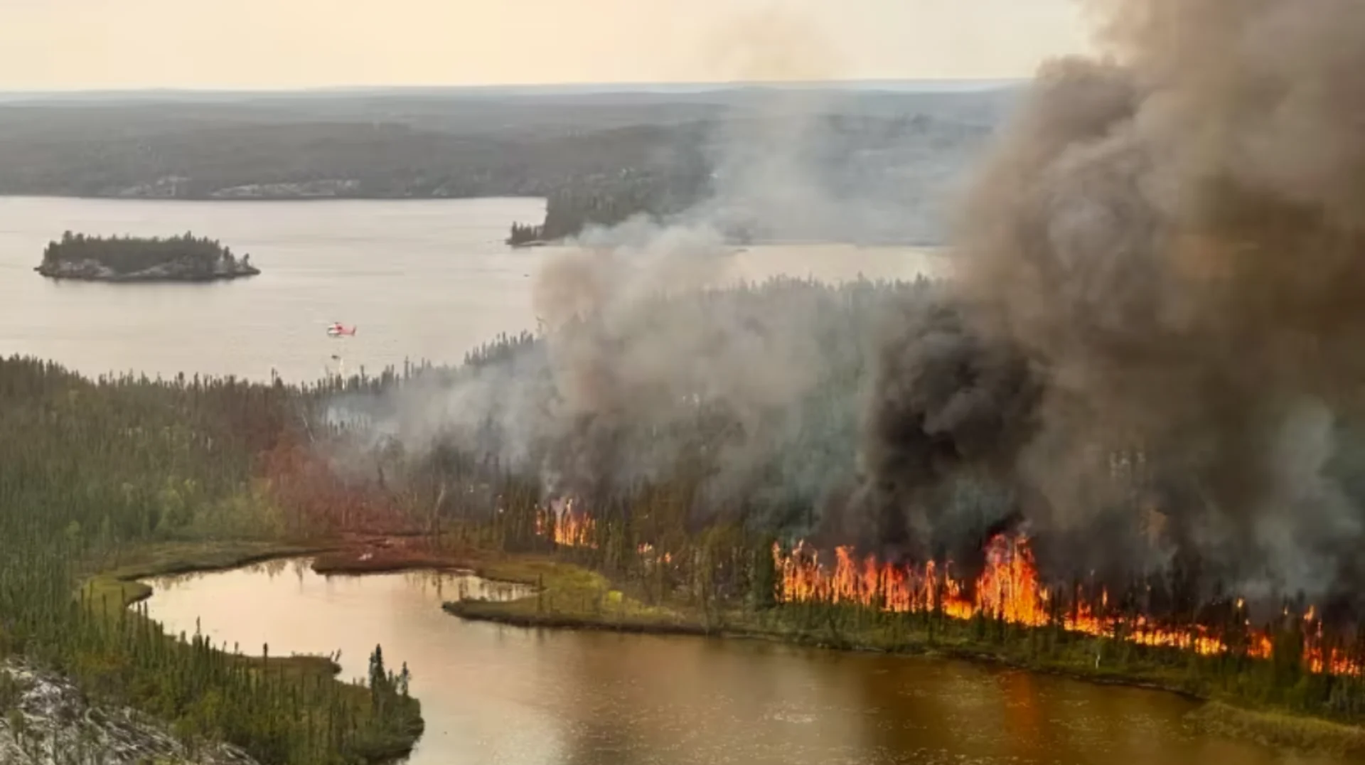 Despite rain in Yellowknife area, fire threat remains