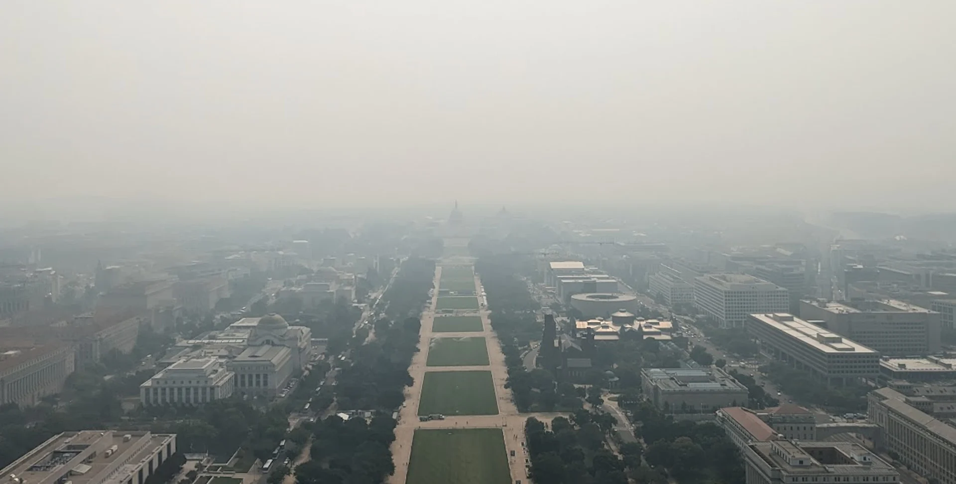 Washington quiets as Canadian smoke blankets U.S. capital