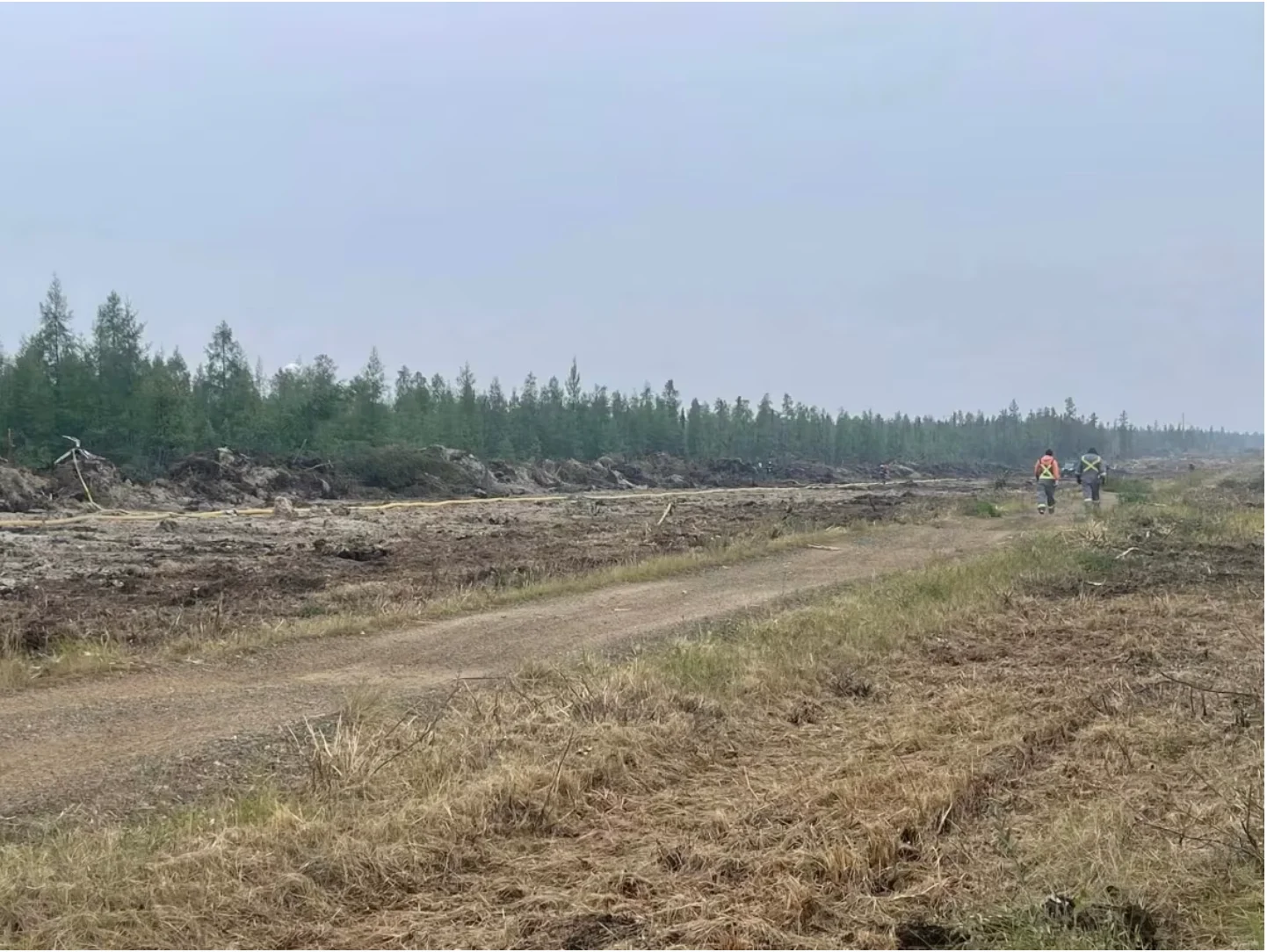 CBC: Fire breaks around Yellowknife on August 17. (Chris Greencorn/City of Yellowknife)